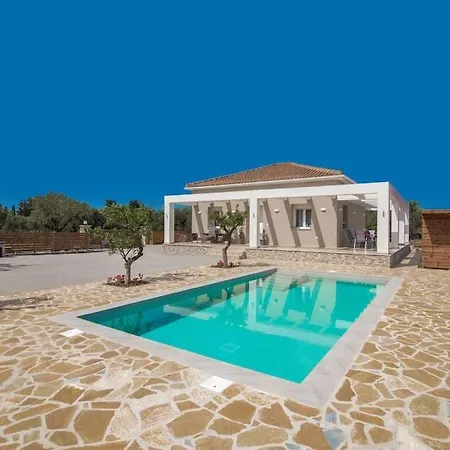 Villa Saliaj